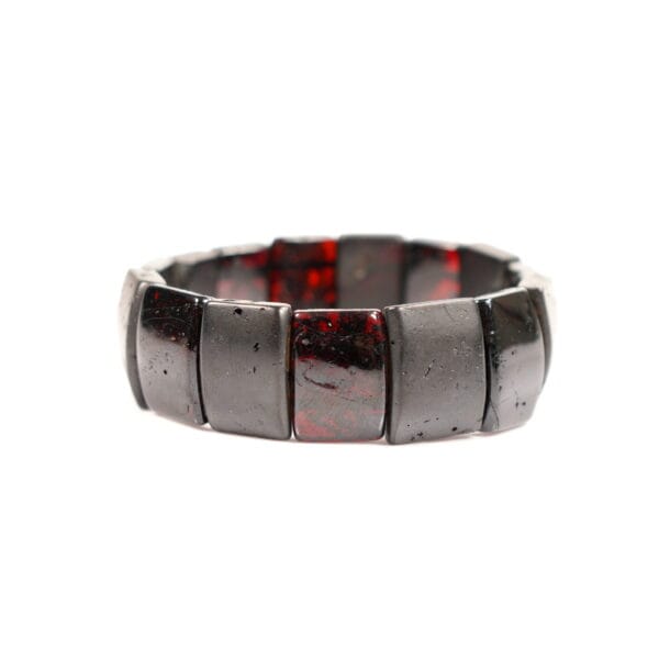 Gintarinė apyrankė ypatingai progai