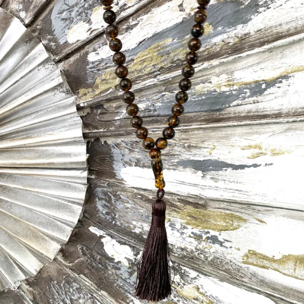 Musulmoniškas tasbih rožančius su kutu