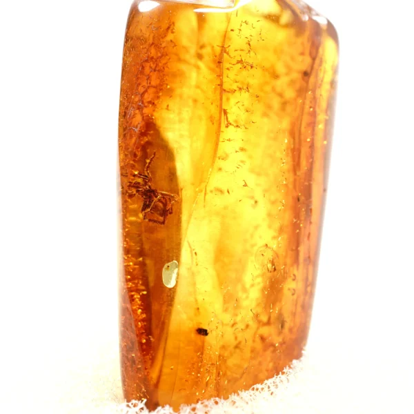Natūralaus Baltijos gintaras su voru