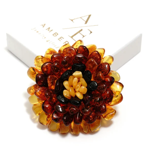 Natūralaus Baltijos gintaro sagė - pakabukas