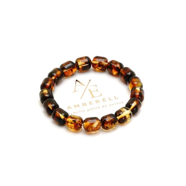 Komplektas iš natūralaus Baltijos gintaro