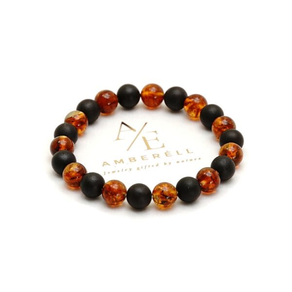 Gintarinė apyrankė