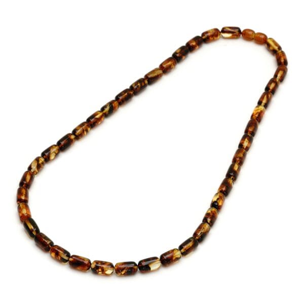 Vėrinys iš natūralaus Baltijos gintaro